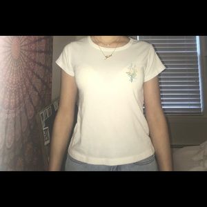 whote brandy tee w embroidered flower bundle